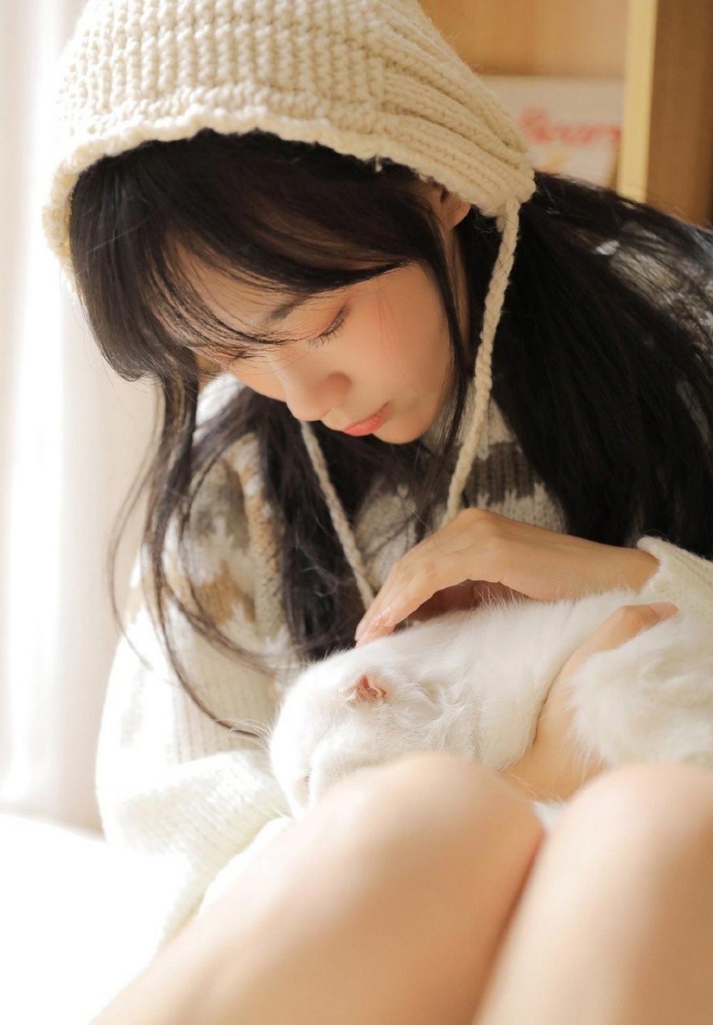 美丽的老师英语作文